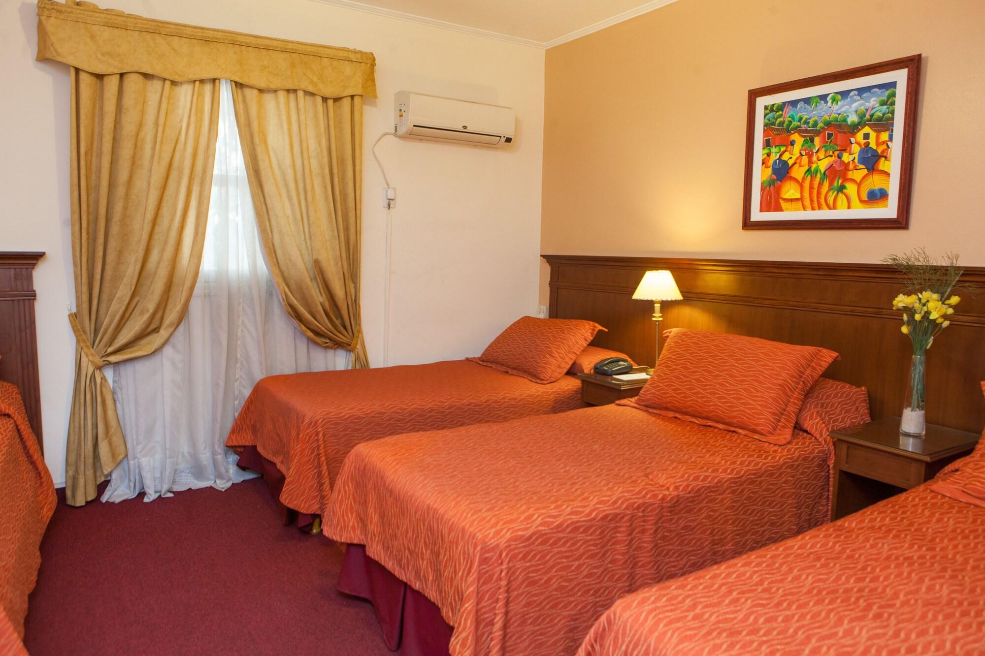 Ritz Hotel Mendoza Kültér fotó