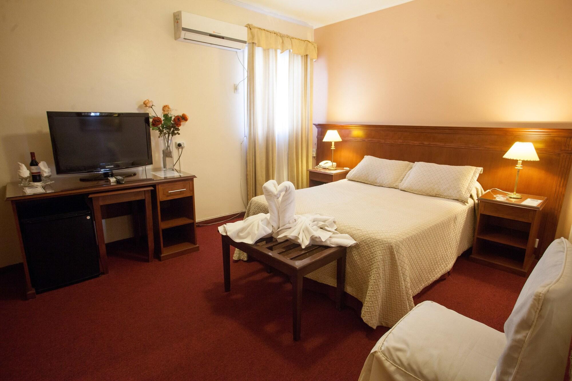 Ritz Hotel Mendoza Kültér fotó
